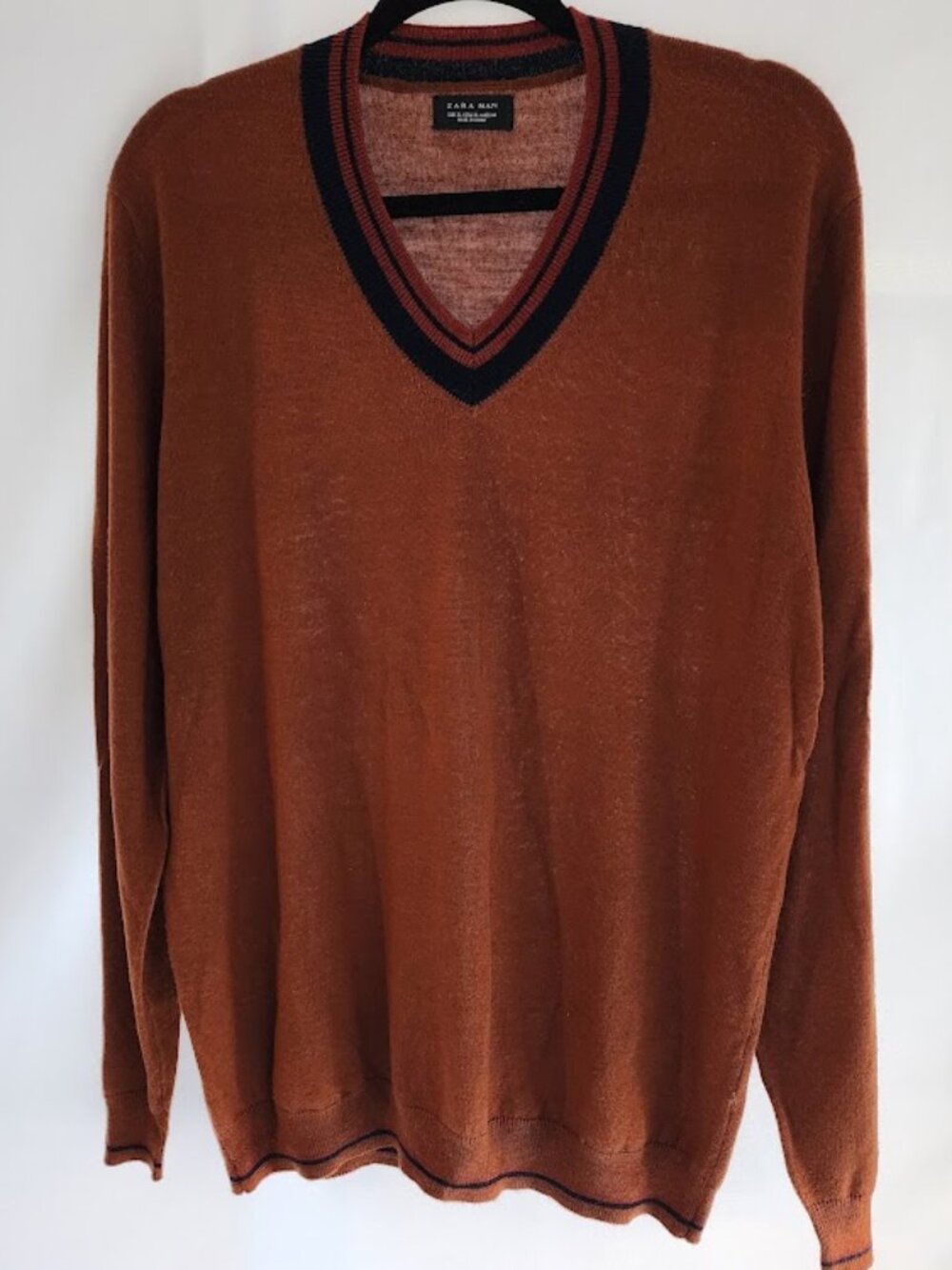 Zara Man Cinnamon V-Neck Sweater – Size XL